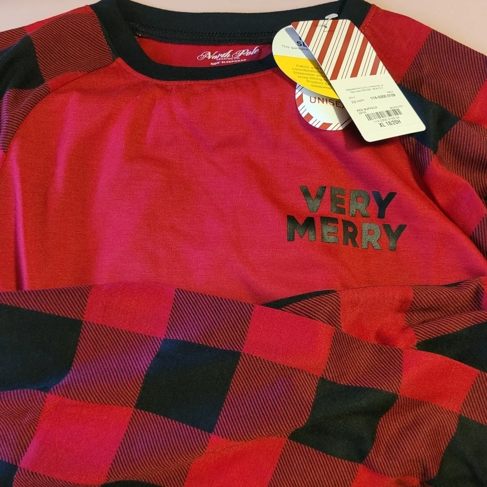 Buffalo Checked Red Black Christmas Pajama Top Pants North Pole Trading Husky
